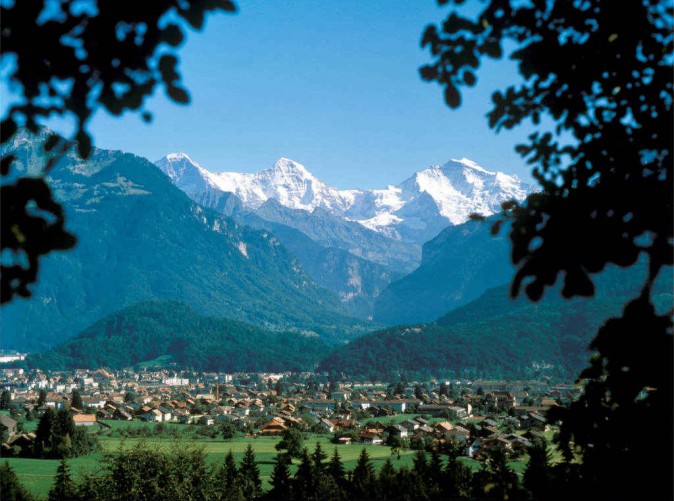 6_Interlaken_Sommer_1 - Schoene Aussichten Touristik